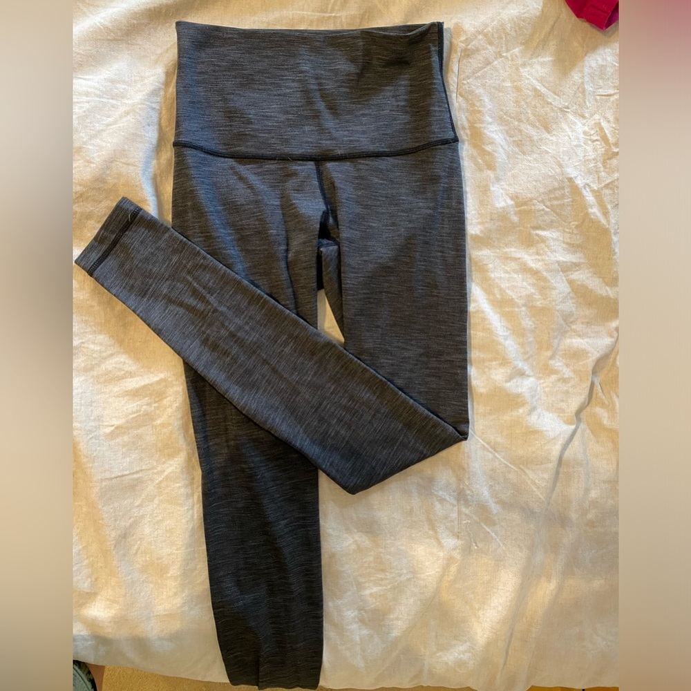 Lululemon leggings size 4